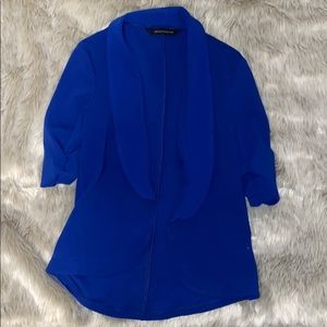 Seven Sisters Mid-Sleeve Blouse